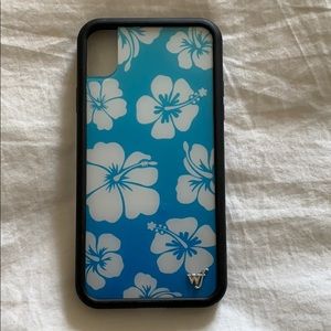 Wildflower Iphone XR blue hibiscus case!
